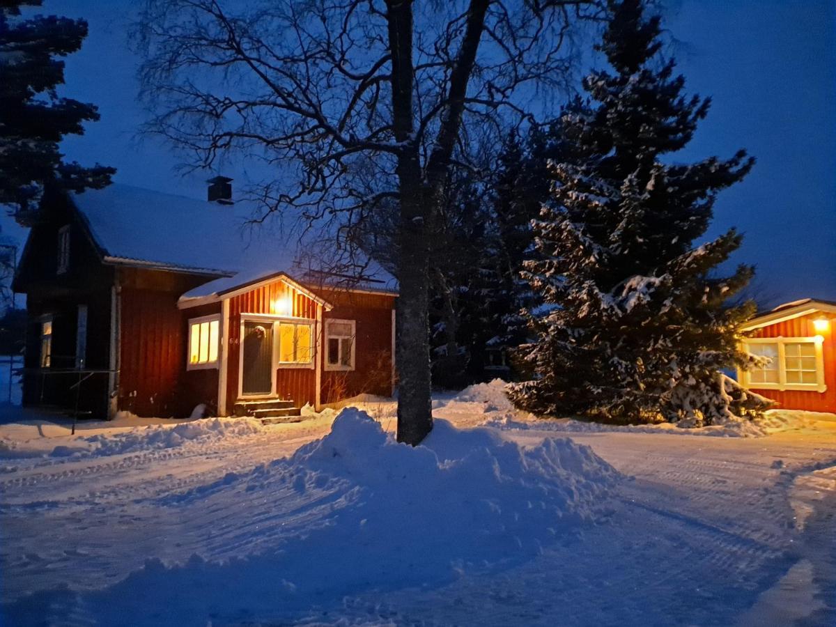 Levomaeki Farm Cottages Ypaja 외부 사진