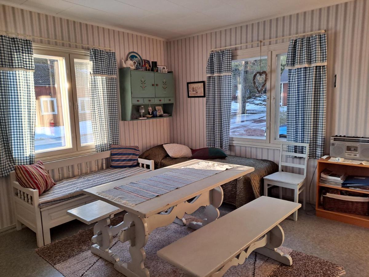 Levomaeki Farm Cottages Ypaja 외부 사진