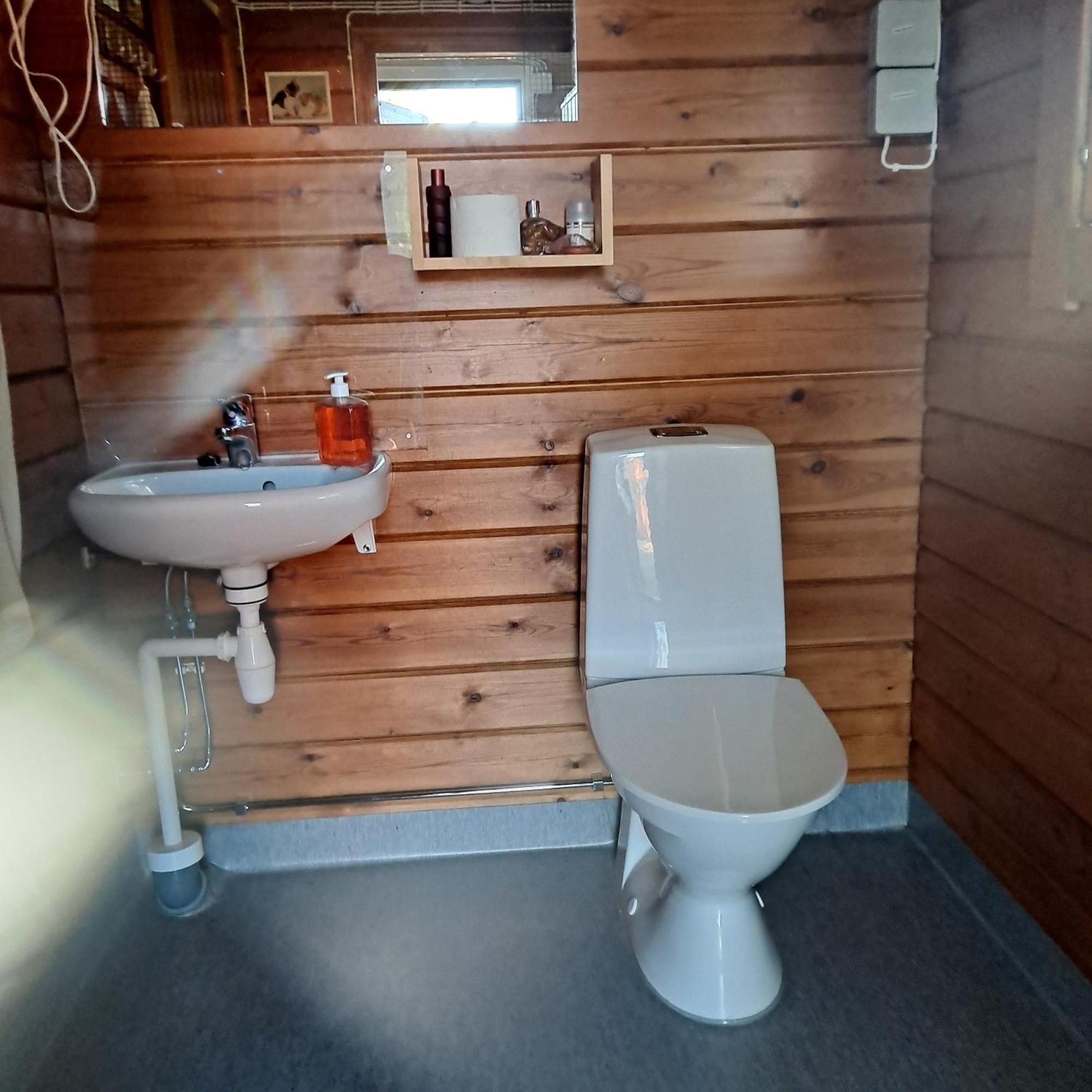 Levomaeki Farm Cottages Ypaja 객실 사진