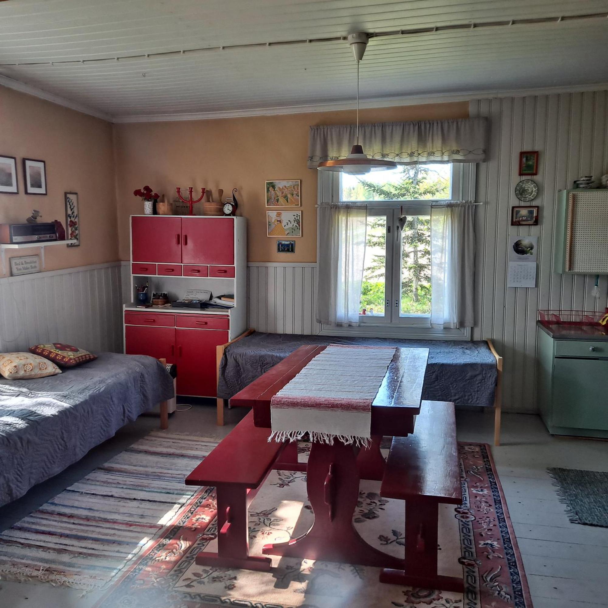 Levomaeki Farm Cottages Ypaja 객실 사진