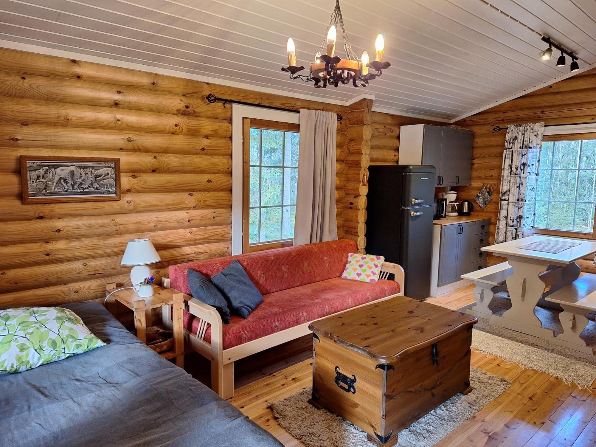 Levomaeki Farm Cottages Ypaja 객실 사진
